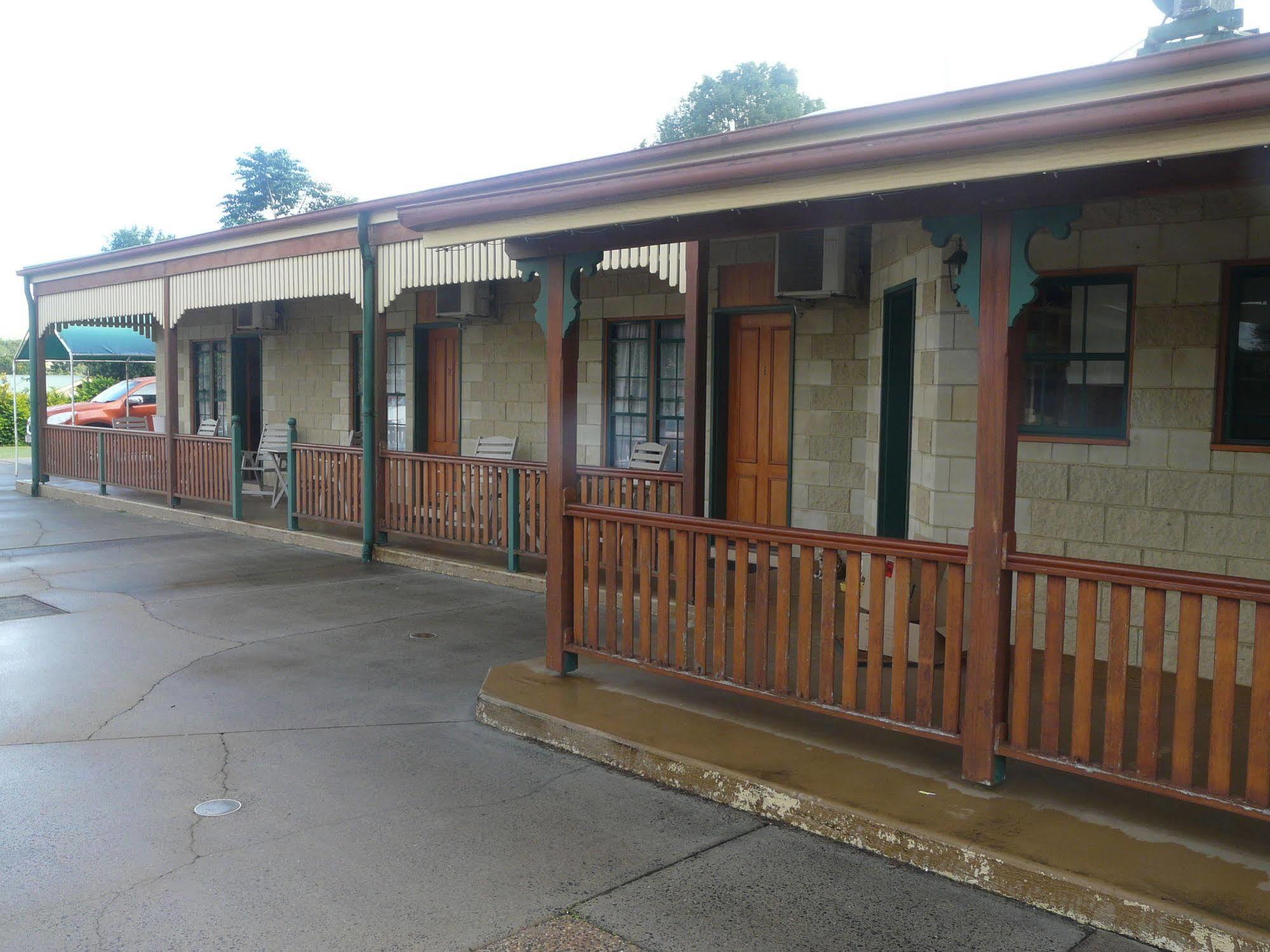 Curtain Fig Motel Yungaburra Exterior foto